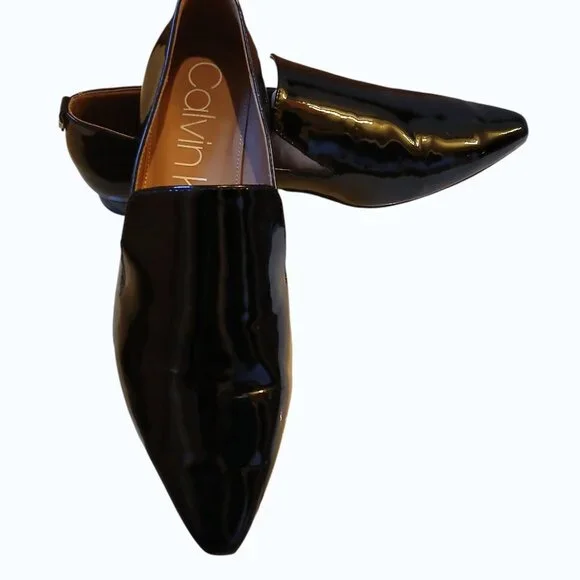 CALVIN KLEIN Elegant Black Patent Leather Loafers - Like New - Picture 8 of 12